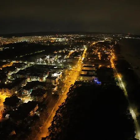 Neptun Park Premium By Northside 아파트